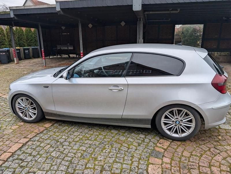Gebraucht BMW 118 Performance 143 PS (105 kW) 2007 Silber Kleinwagen