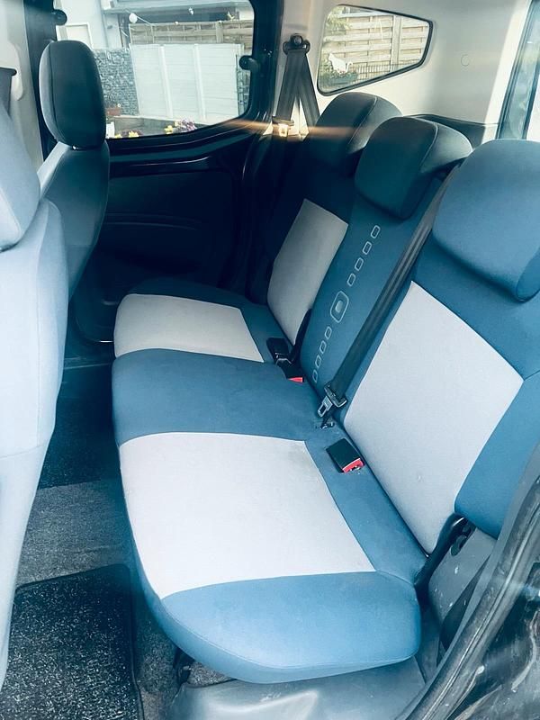 Second-hand Citroën Nemo 109 CP (80 kW) 2010 Negru Monovolum