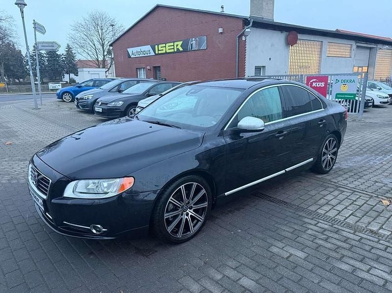 Black sapphire / metallic Gebraucht 2012 Volvo S80 Summum Limousine | 8.480 € - Bild 1/4