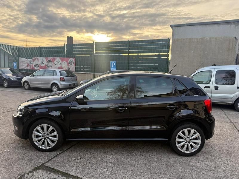 Gebraucht VW Polo Team 105 PS (77 kW) 2011 Schwarz Limousine