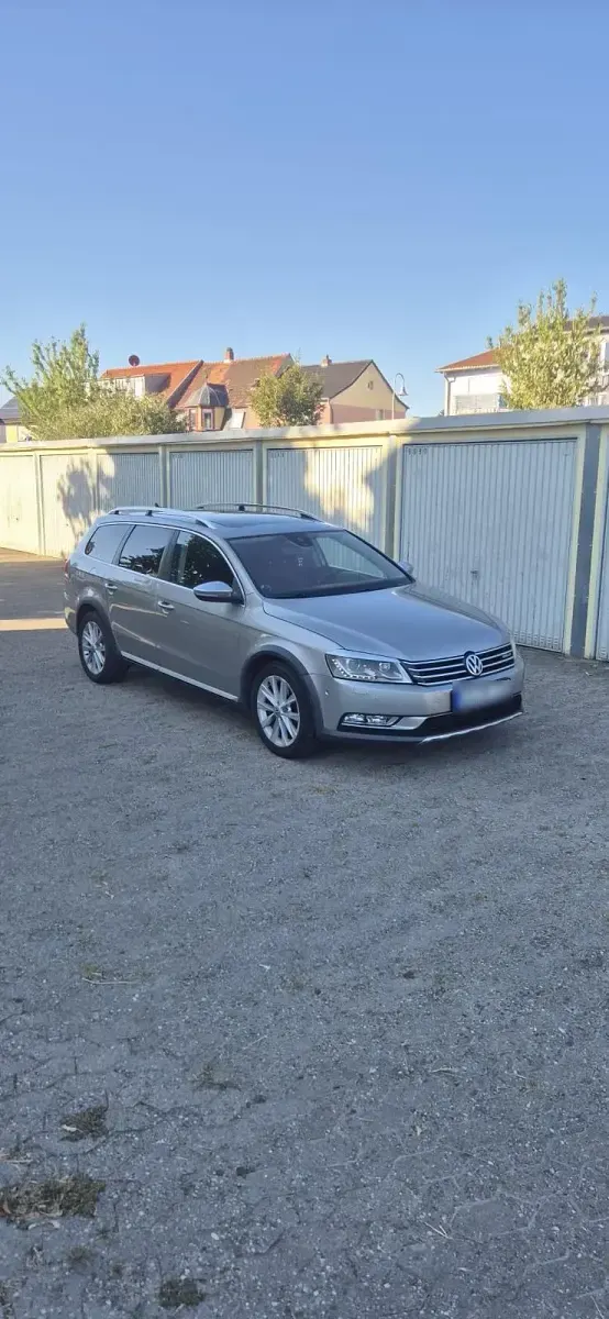 Gebraucht VW Passat Alltrack 177 PS (130 kW) 2013 Silber Kombi