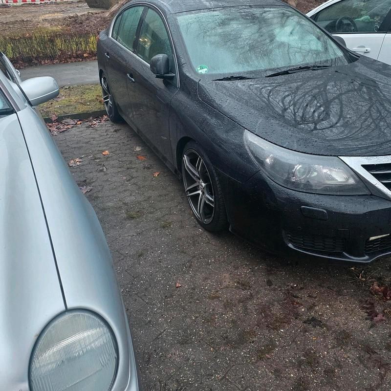 Gebraucht Renault Latitude 241 PS (177 kW) 2012 Schwarz Limousine