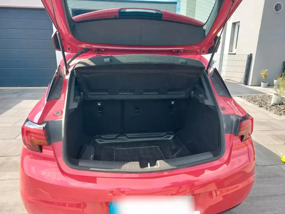 Gebraucht Opel Astra 150 PS (110 kW) 2015 Rot Limousine