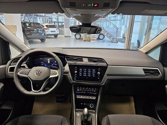 Neu VW Touran Comfortline 150 PS (110 kW) 2026 Schwarz Van / Kleinbus