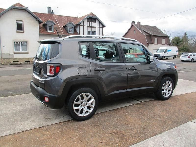 Gebraucht Jeep Renegade Limited 140 PS (102 kW) 2016 Grau SUV