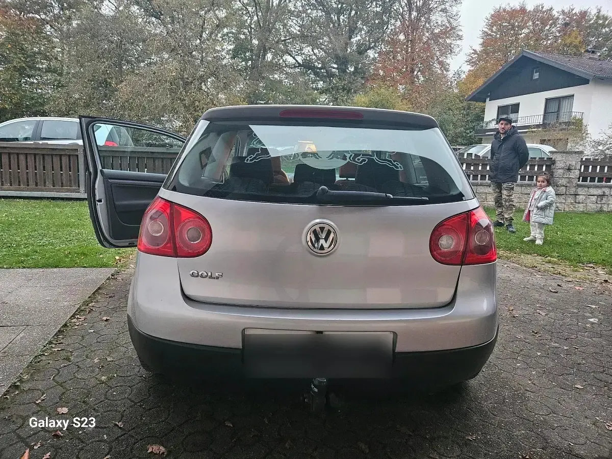 Gebraucht VW Golf V 75 PS (55 kW) 2005 Silber Kleinwagen