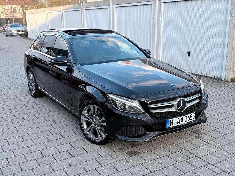 Gebraucht Mercedes C250 204 PS (150 kW) 2018 Schwarz Kombi