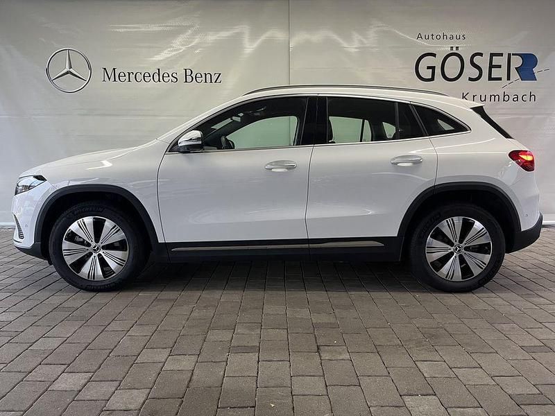 Weiß Gebraucht 2024 Mercedes EQA300 SUV | 35.790 € (Fairer Preis) - Bild 1/4