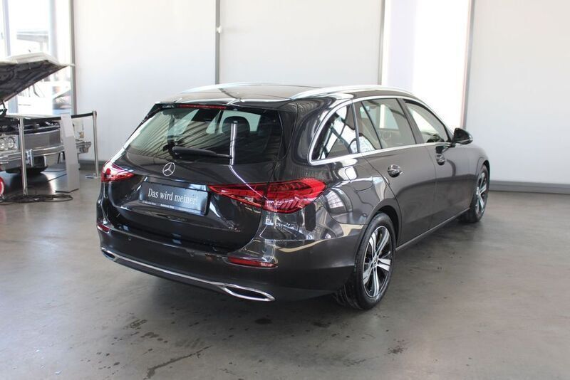 Gebraucht Mercedes C200 Advanced 204 PS (150 kW) 2023 Grau , metalliclack graphitgrau Limousine