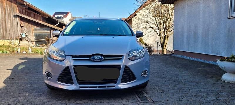 Gebraucht Ford Focus Titanium 163 PS (119 kW) 2014 Silber Limousine