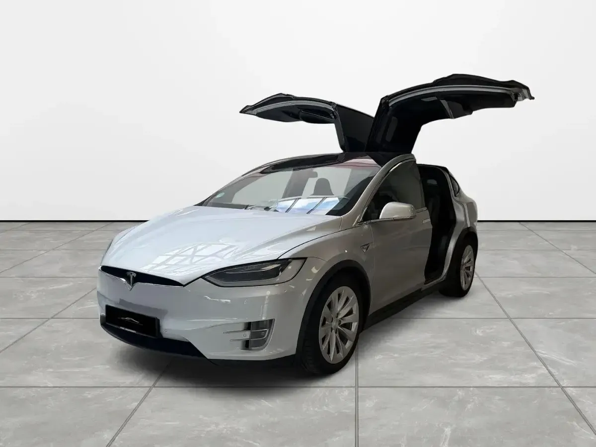 Usado Tesla Model X 344 kW (469 CV) 2018 Plateado SUV