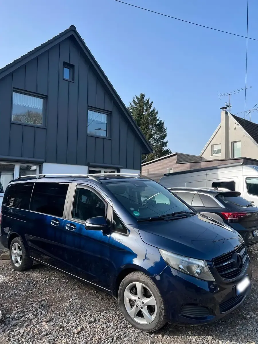 Gebraucht Mercedes V250 190 PS (139 kW) 2016 Blau Van / Kleinbus