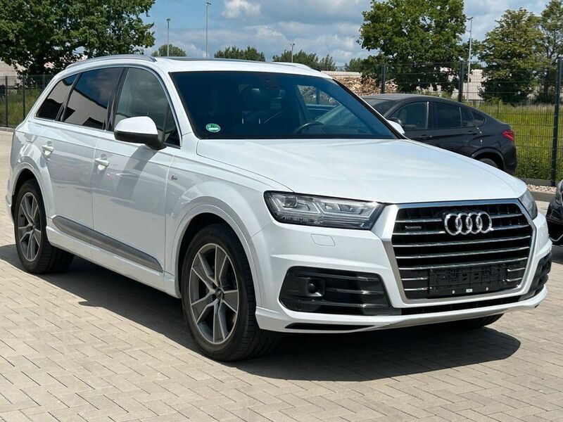 Weiß Gebraucht 2016 Audi Q7 SUV | 36.800 € (Teuer) - Bild 1/4