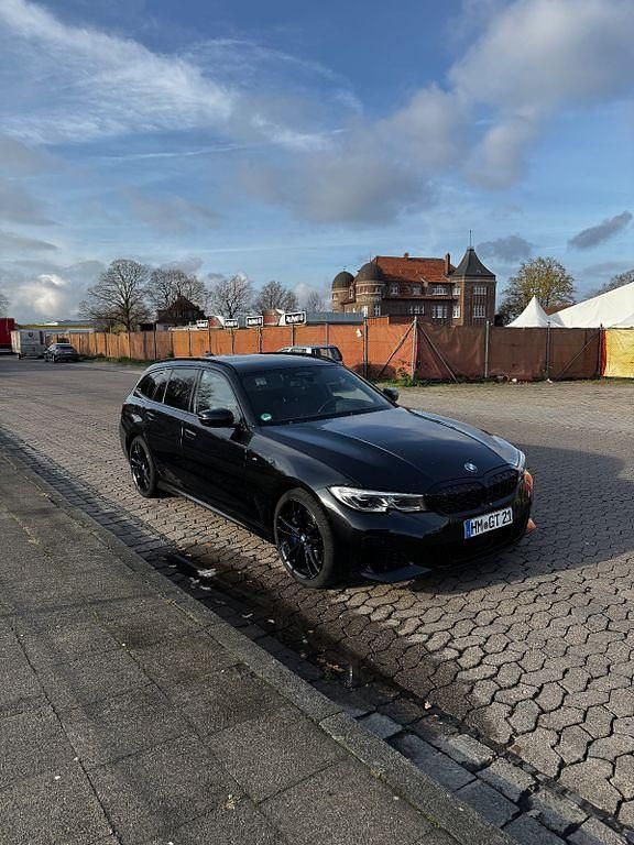 Schwarz Gebraucht 2020 BMW M340 Shadowline Limousine | 38.000 € (Teuer) - Bild 1/4