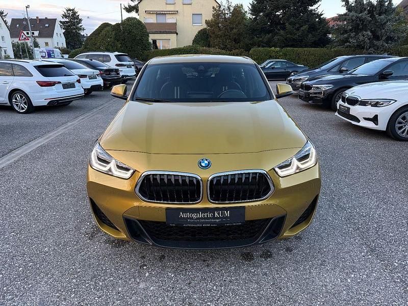 Gebraucht BMW X2 M Sport 125 PS (91 kW) 2022 Gold SUV