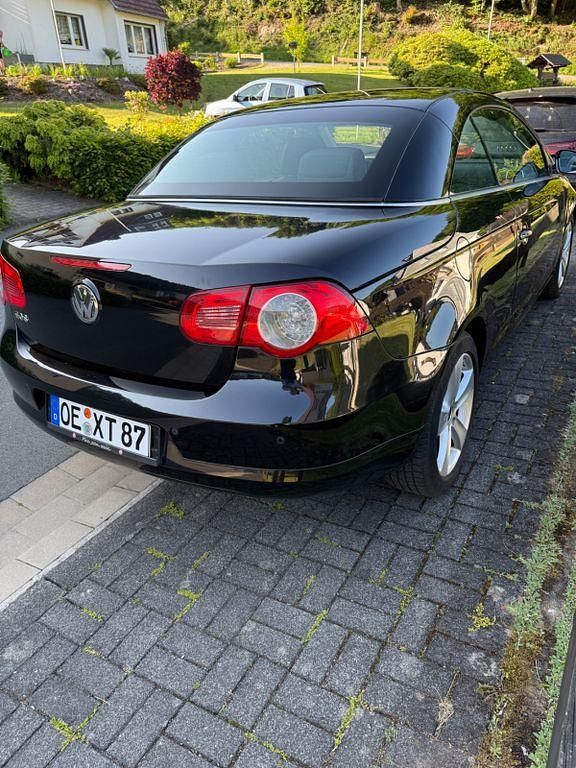 Gebraucht VW Eos 150 PS (110 kW) 2006 Schwarz Cabrio