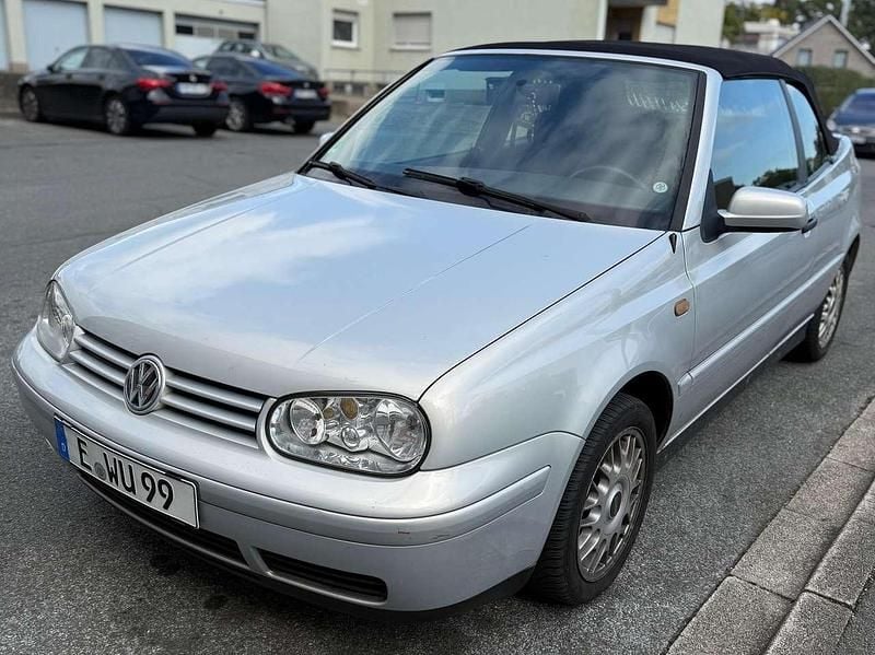 Gebraucht VW Golf Cabriolet Trendline 75 PS (55 kW) 1998 Grau Cabrio
