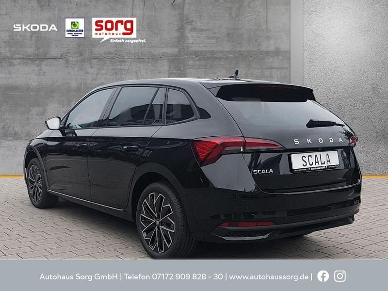 Neu Skoda 110 R Tour 150 PS (110 kW) 2025 Schwarz Limousine