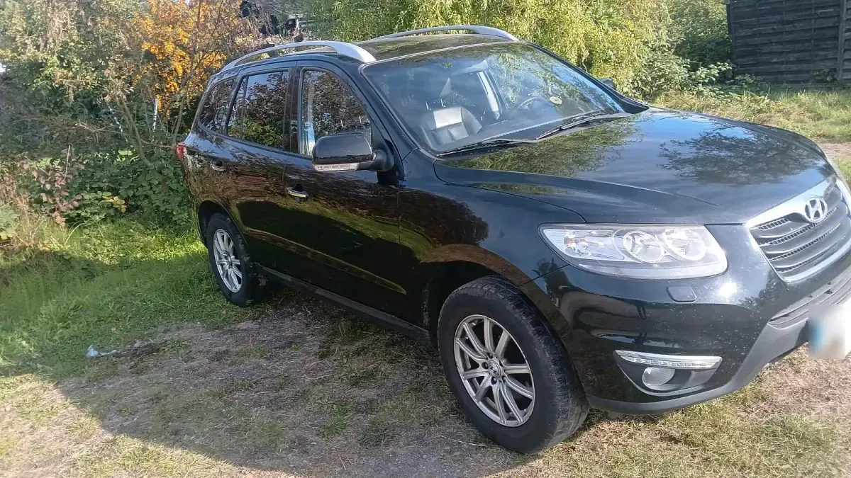 Gebraucht Hyundai Santa Fe 197 PS (144 kW) 2011 Schwarz SUV