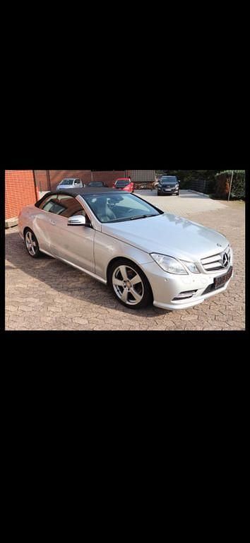 Gebraucht Mercedes E220 170 PS (125 kW) 2013 Silber Cabrio