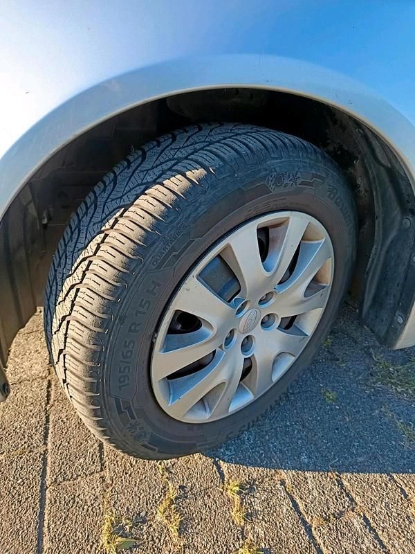 Gebraucht Subaru Impreza 100 PS (73 kW) 2008 Braun Kleinwagen