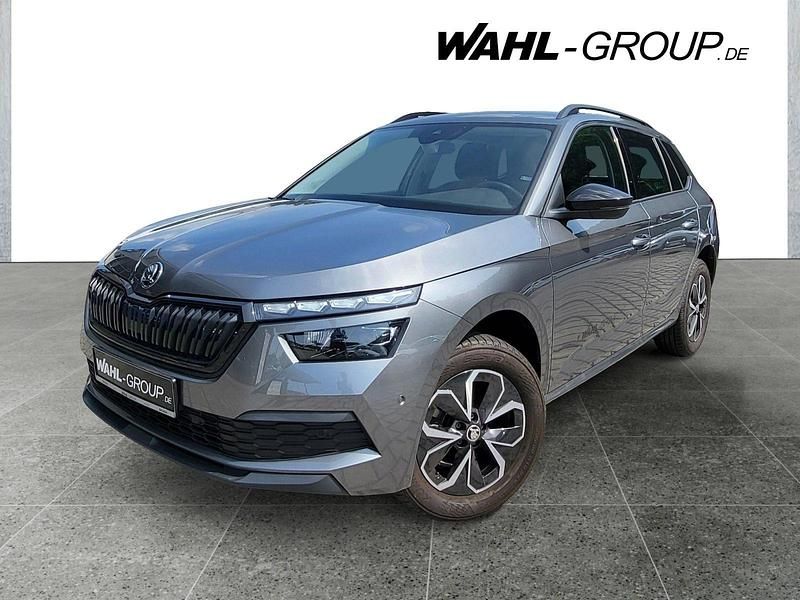 Grau Gebraucht 2024 Skoda Kamiq Selection SUV | 29.490 € (Teuer) - Bild 1/4