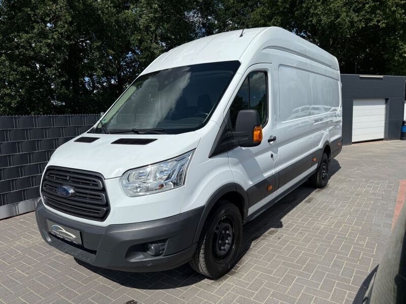 Weiß Gebraucht 2019 Ford Transit Trend Limousine | 13.899 € (Superpreis) - Bild 1/4