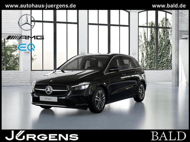 Schwarz kosmosschwarz metallic Gebraucht 2024 Mercedes B200 Progressive Van / Kleinbus | 32.870 € (Fairer Preis) - Bild 1/4