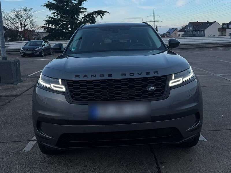 Grau Gebraucht 2020 Land Rover Range Rover Velar S SUV | 36.990 € (Fairer Preis) - Bild 1/4