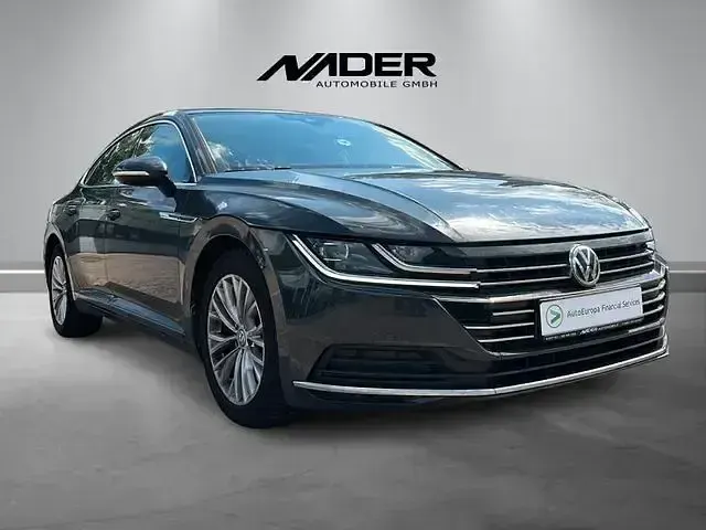 Gebraucht VW Arteon 150 PS (110 kW) 2018 Grau Kleinwagen