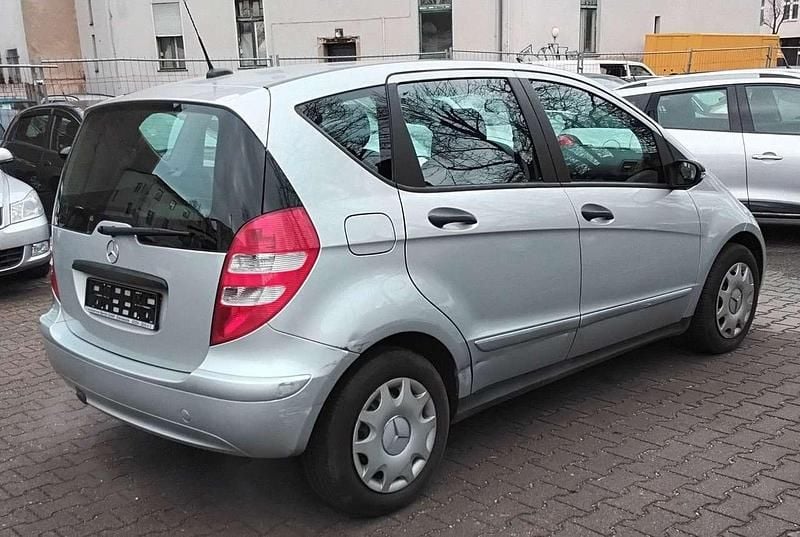 Gebraucht Mercedes A150 95 PS (69 kW) 2005 Silber Kleinwagen