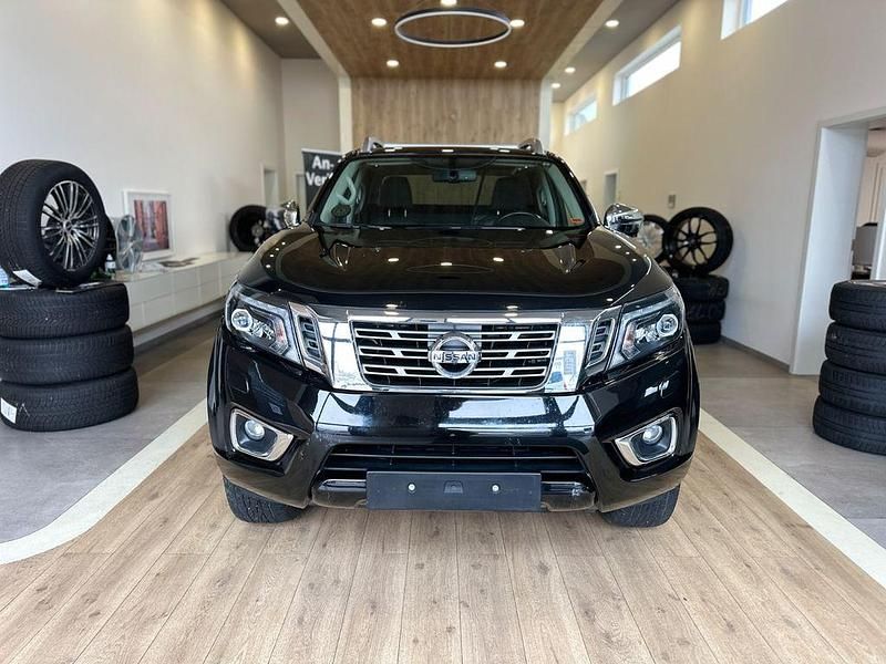 Gebraucht Nissan Navara Acenta 190 PS (139 kW) 2017 Schwarz Abholung