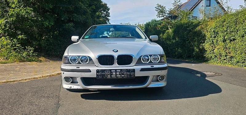 Silber Gebraucht 1999 BMW 540 Limousine | 5.995 € (Superpreis) - Bild 1/4