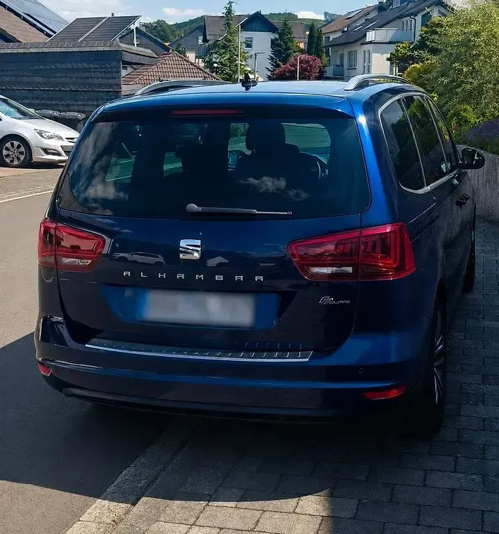 Gebraucht Seat Alhambra FR 177 PS (130 kW) 2019 Blau Van / Kleinbus