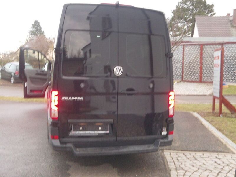 Gebraucht VW Crafter 177 PS (130 kW) 2018 Schwarz Van