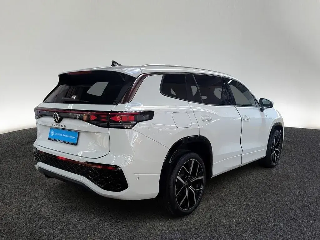 Gebraucht VW Tayron R-line 193 PS (141 kW) 2025 Pure white SUV