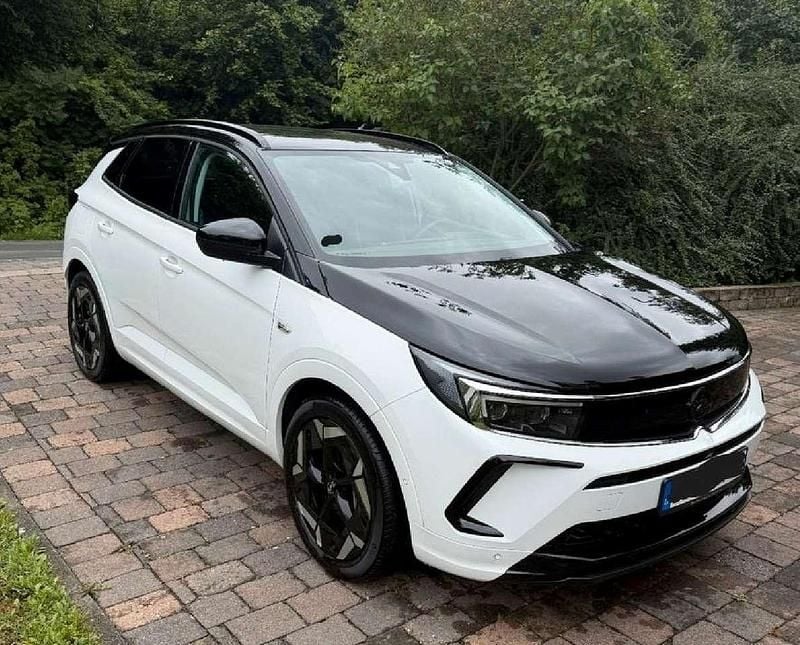 Weiß Gebraucht 2022 Opel Grandland X SUV | 25.300 € (Fairer Preis) - Bild 1/4
