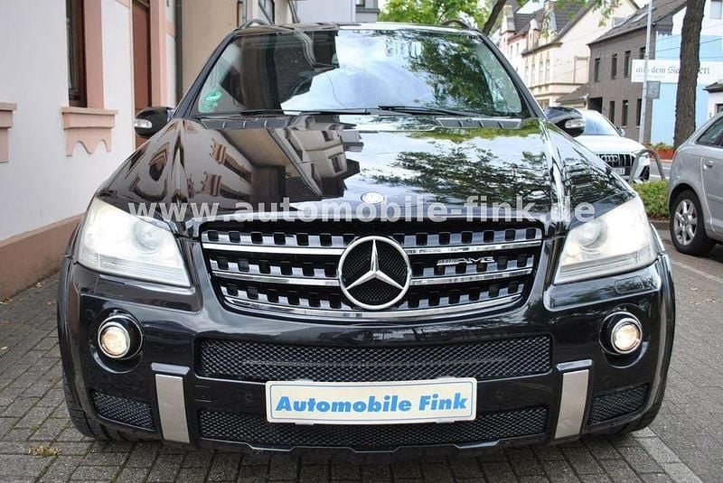 Schwarz Gebraucht 2006 Mercedes ML63 AMG AMG SUV | 12.950 € (Guter Preis) - Bild 1/4