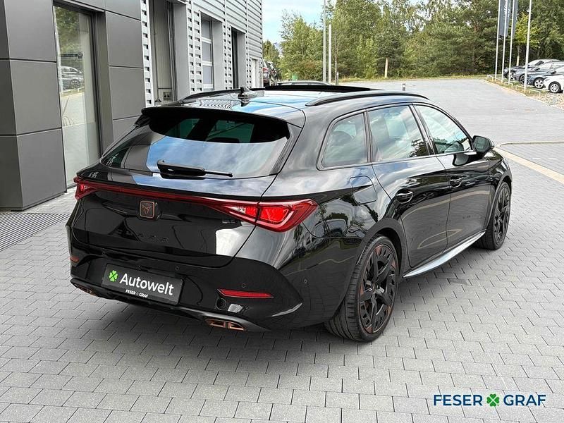 Gebraucht Cupra Leon VZ 245 PS (180 kW) 2022 Midnight schwarz Kombi