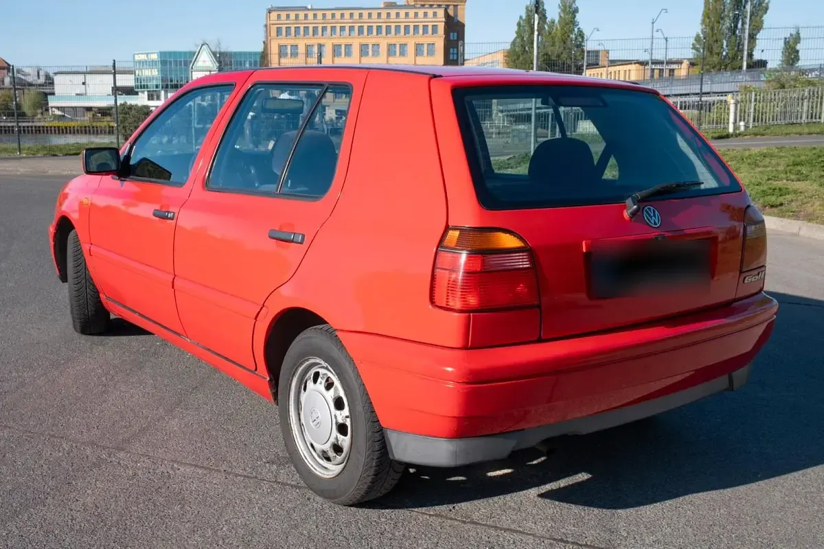 Brugt VW Golf III 75 HK (55 kW) 1997 Rød Hatchback