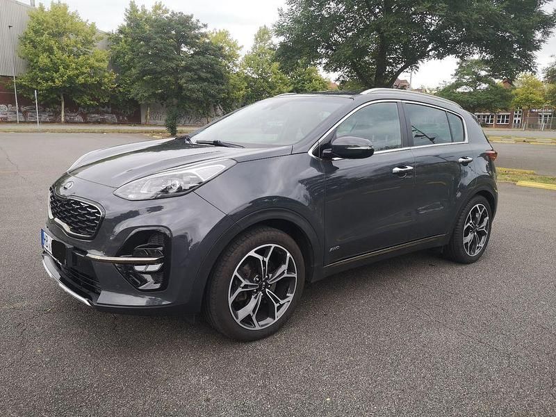 Grau Gebraucht 2020 Kia Sportage GT-Line SUV | 20.900 € (Fairer Preis) - Bild 1/4