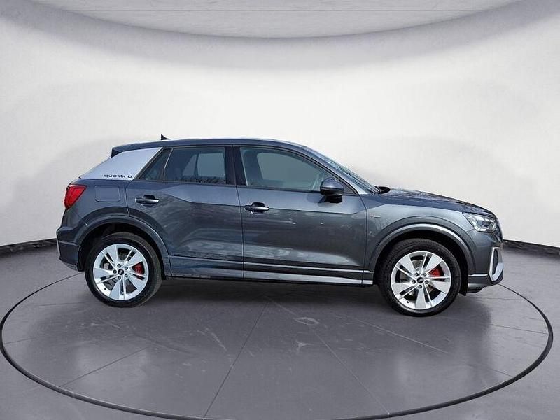 Gebraucht Audi Q2 S-Line 150 PS (110 kW) 2021 Grau SUV