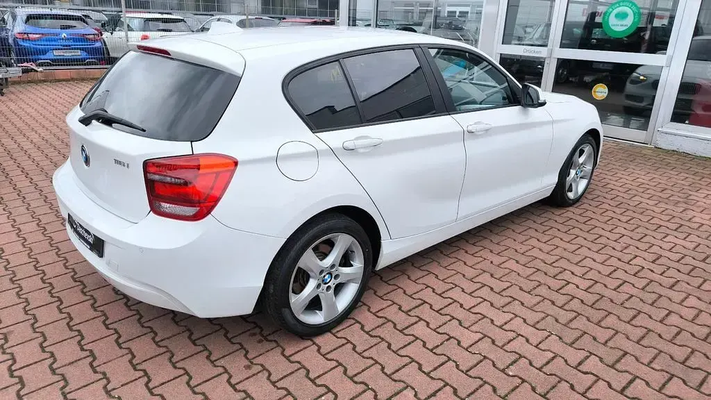 Gebraucht BMW 116 136 PS (100 kW) 2012 Alpinweiss iii Kleinwagen