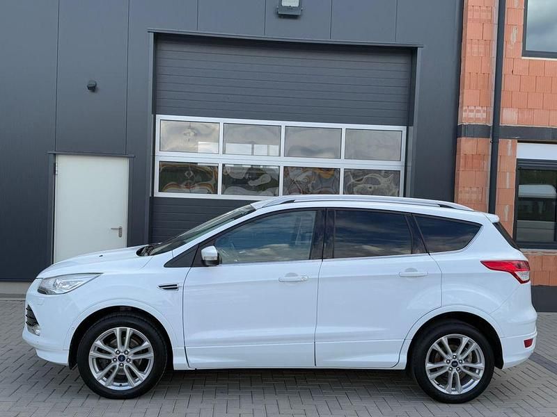 Gebraucht Ford Tempo Individual 150 PS (110 kW) 2015 Weiß SUV
