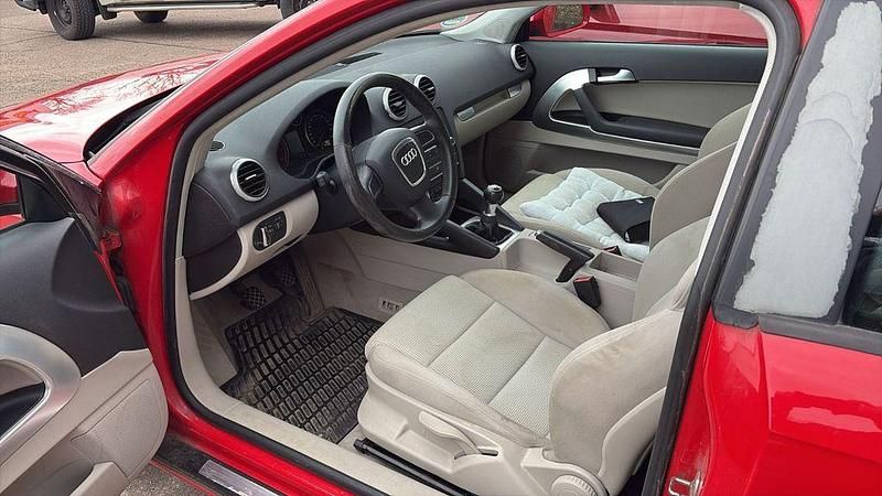 Gebraucht Audi A3 125 PS (91 kW) 2008 Rot Kleinwagen