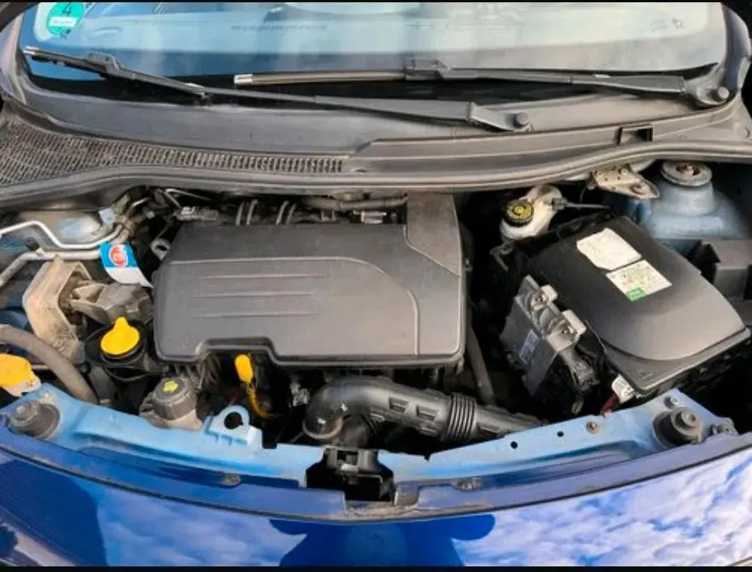 Usata Renault Twingo 75 CV (55 kW) 2013 Viola Utilitaria