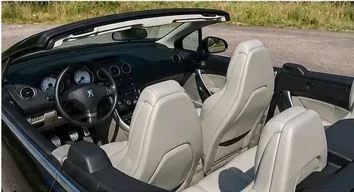 Gebraucht Peugeot 308 CC 140 PS (102 kW) 2009 Schwarz Cabrio
