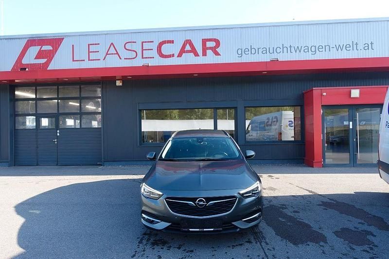 Grau Gebraucht 2018 Opel Insignia Innovation Kombi | 8.988 € (Teuer) - Bild 1/4