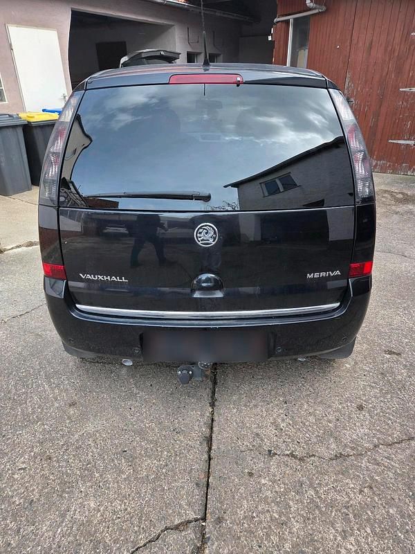 Gebraucht Opel Meriva 90 PS (66 kW) 2008 Schwarz Van / Kleinbus