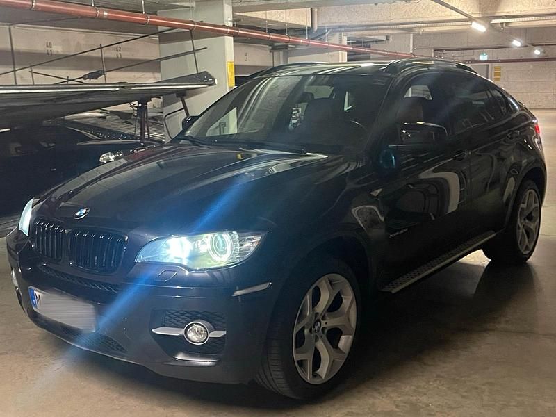 Schwarz Gebraucht 2011 BMW X6 Sport Line SUV | 25.500 € - Bild 1/4